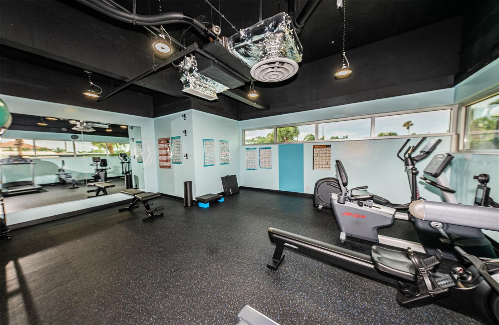 HORIZON HOUSE CO-OP - Residential