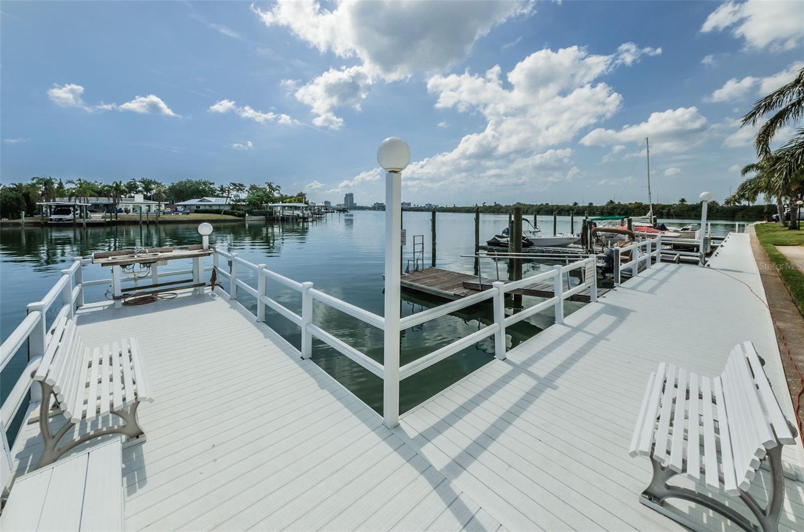 HORIZON HOUSE CO-OP - Residential