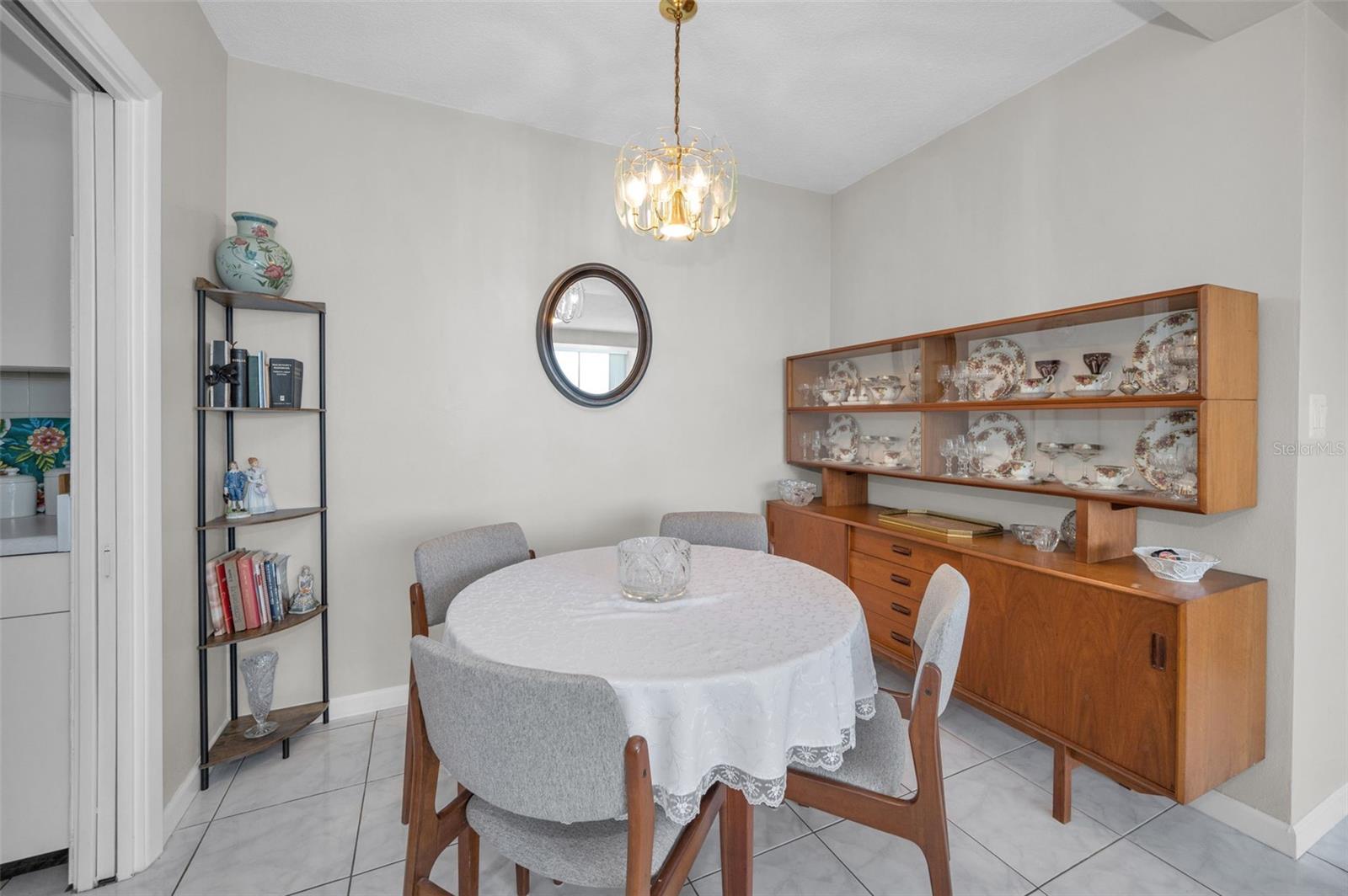 HORIZON HOUSE CO-OP - Residential