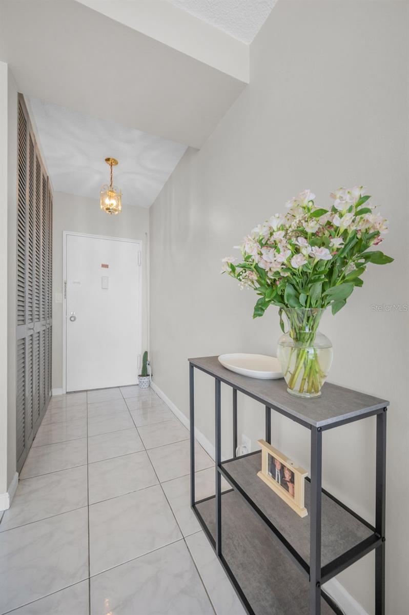 HORIZON HOUSE CO-OP - Residential