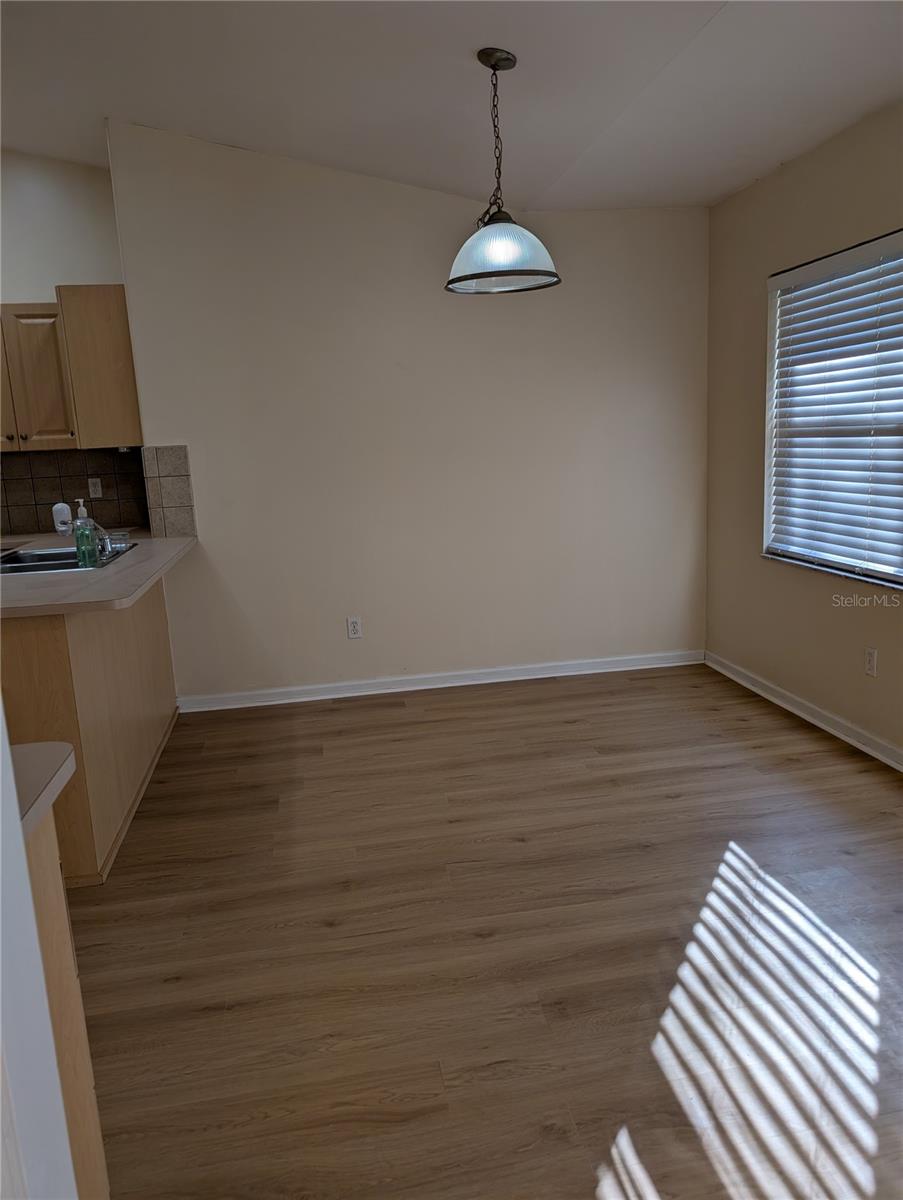 HAMILTON POND - Residential Lease