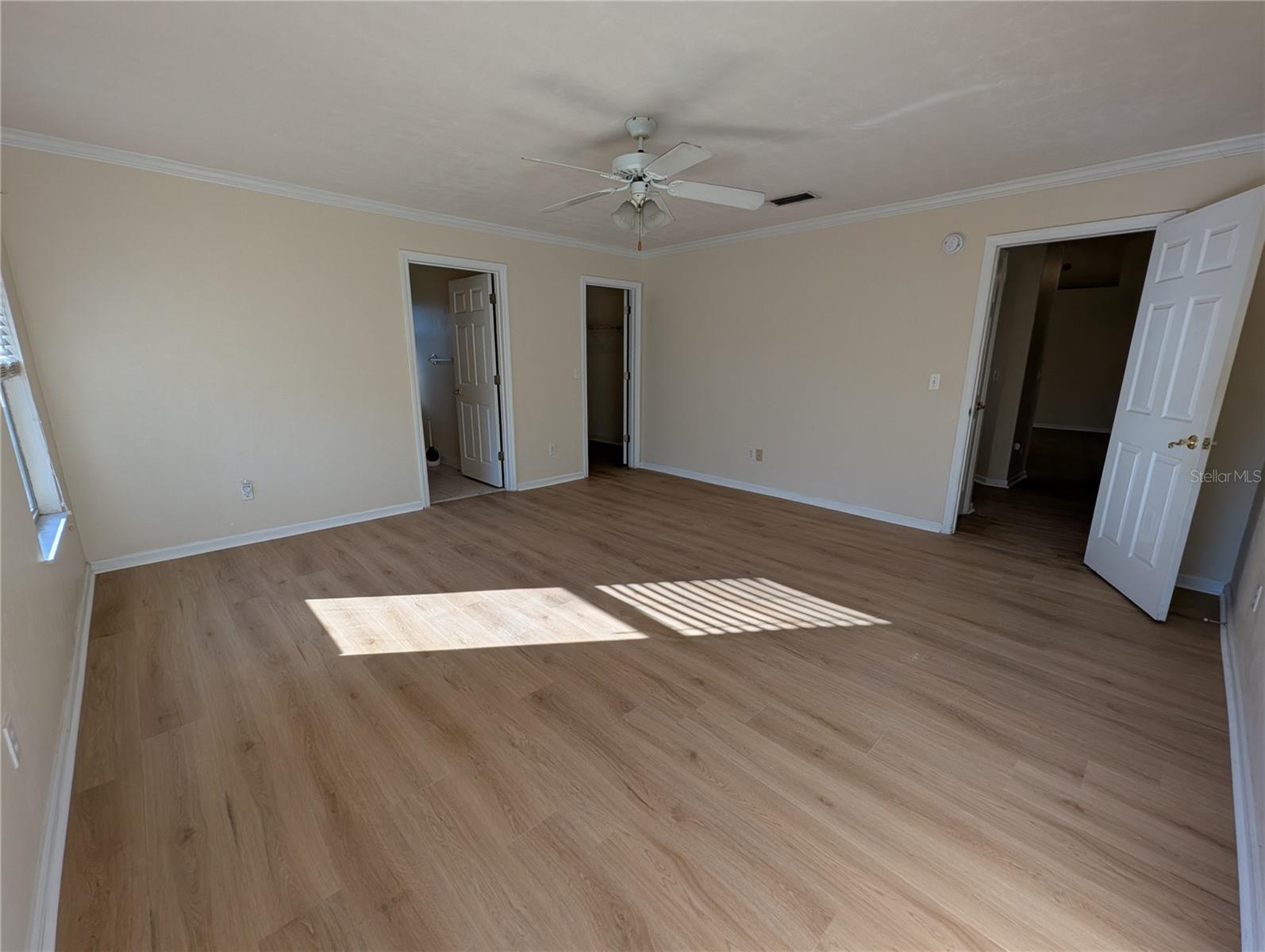 HAMILTON POND - Residential Lease