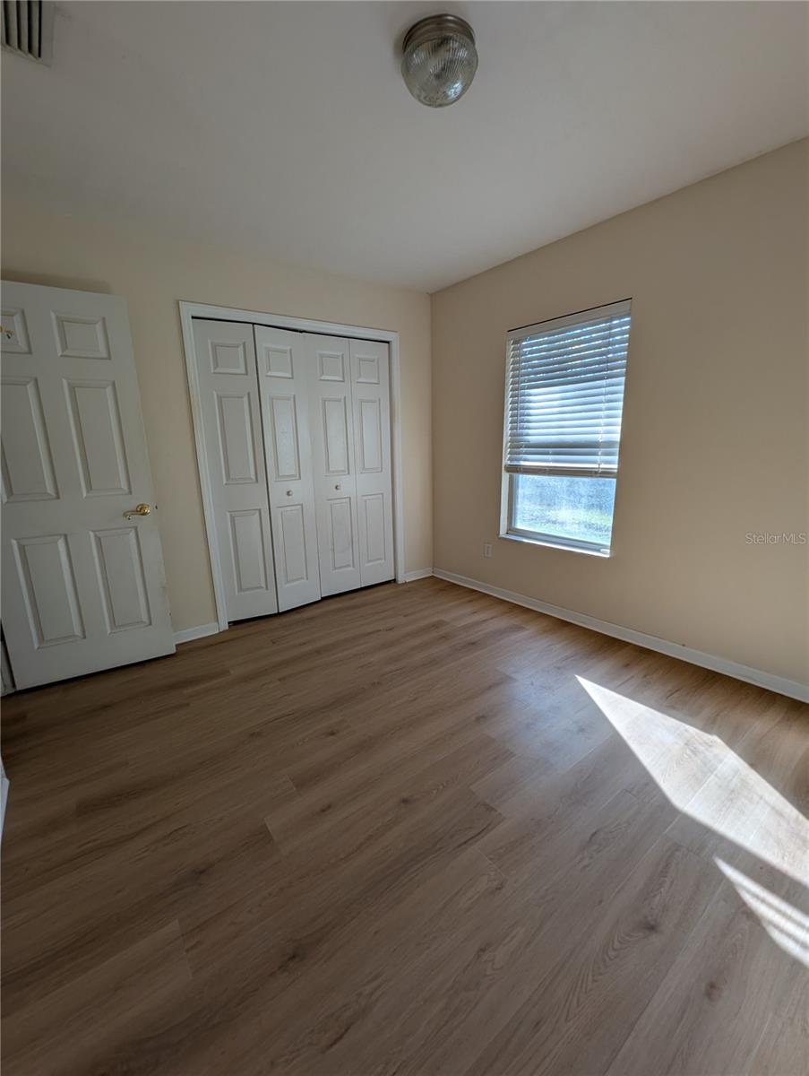 HAMILTON POND - Residential Lease