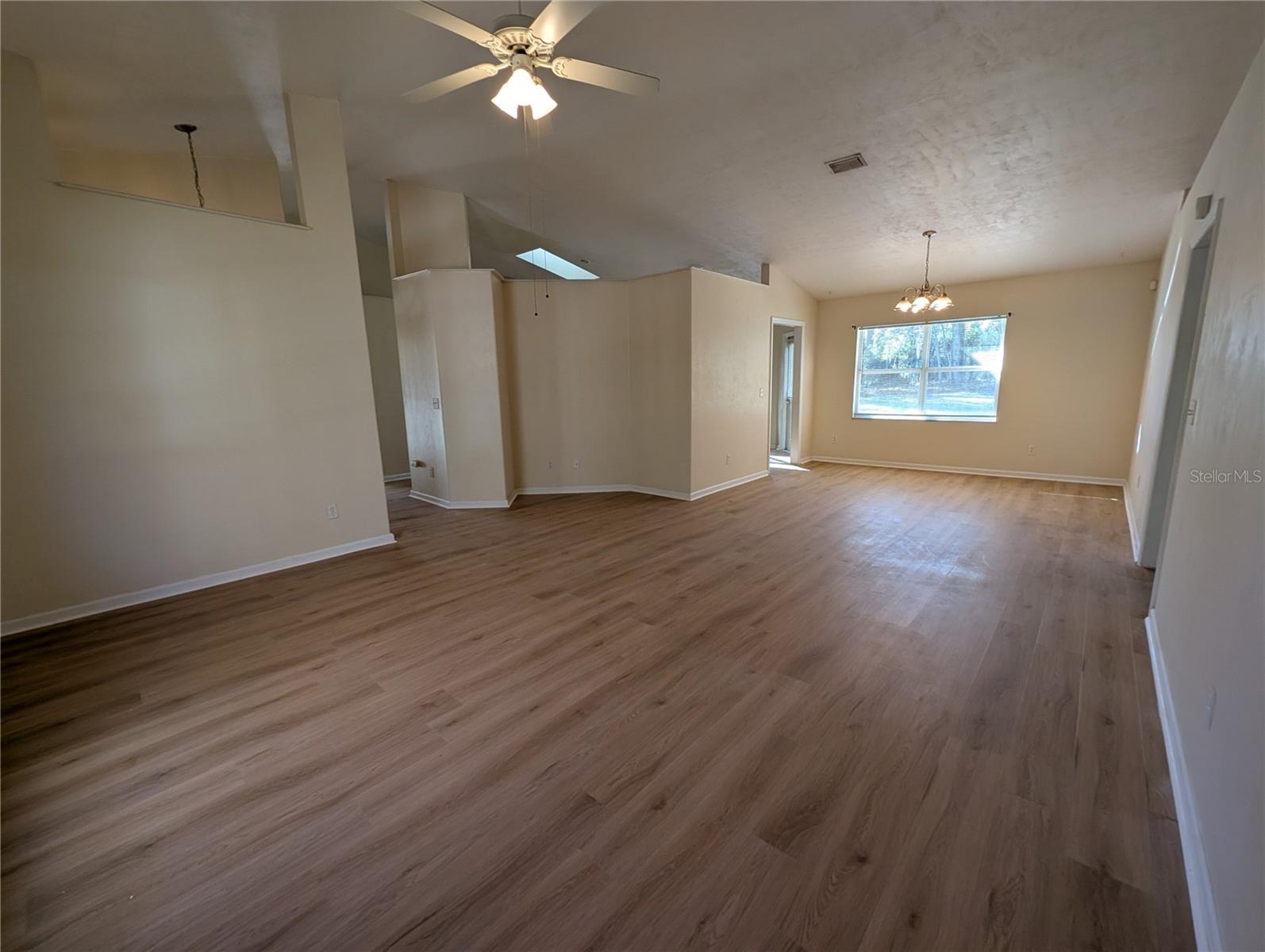 HAMILTON POND - Residential Lease