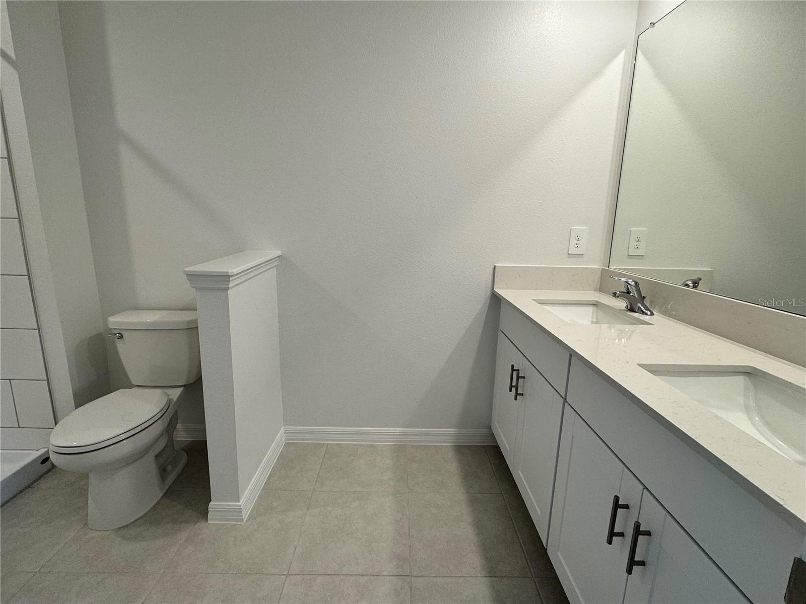 SEAIRE TOWNHOMES - Residential Lease