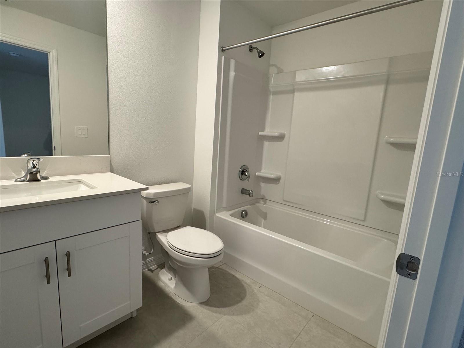 SEAIRE TOWNHOMES - Residential Lease