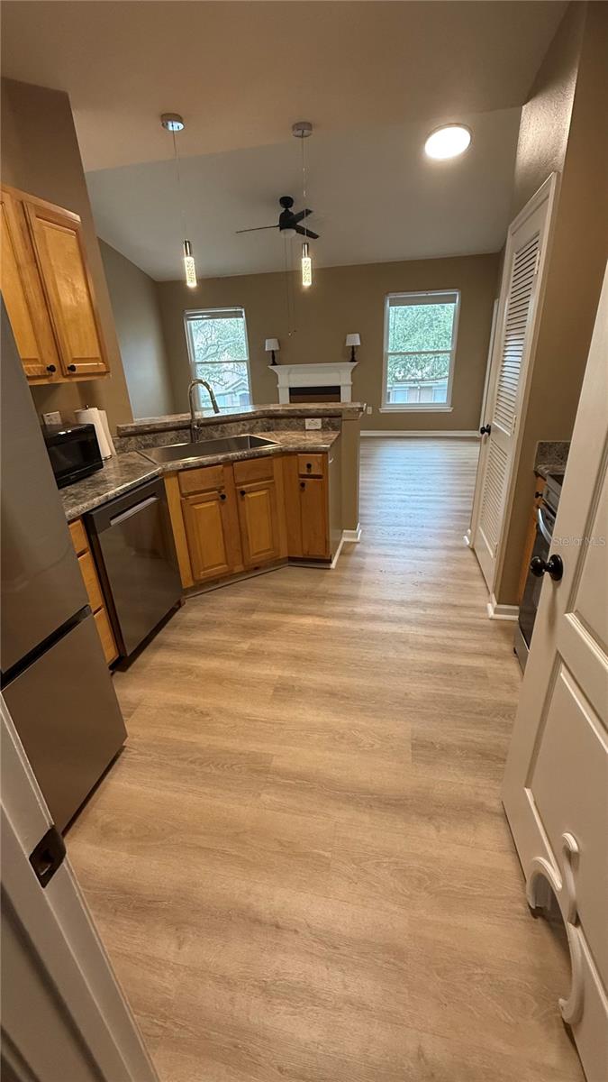 THE VILLAS CONDO - Residential