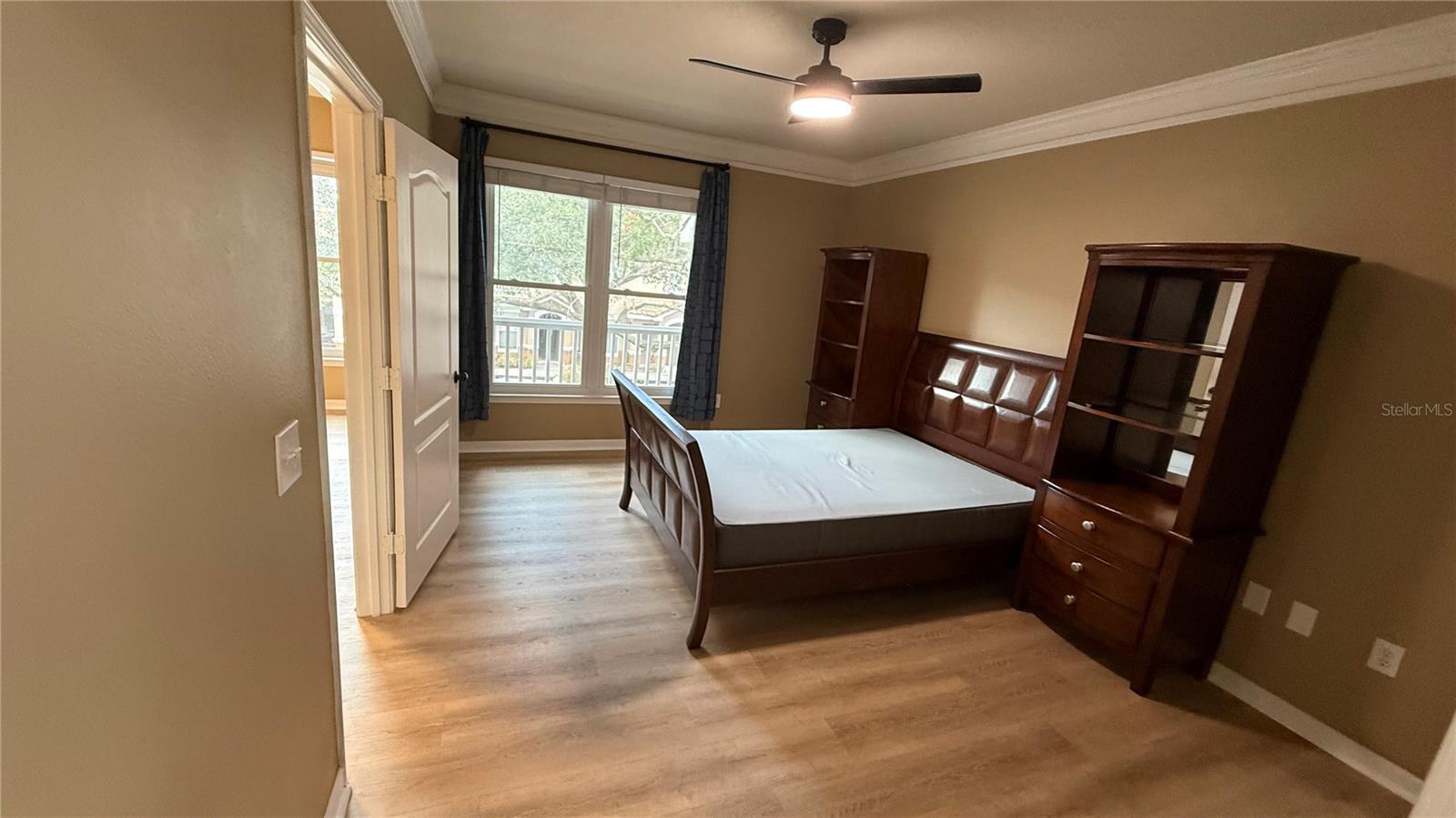 THE VILLAS CONDO - Residential