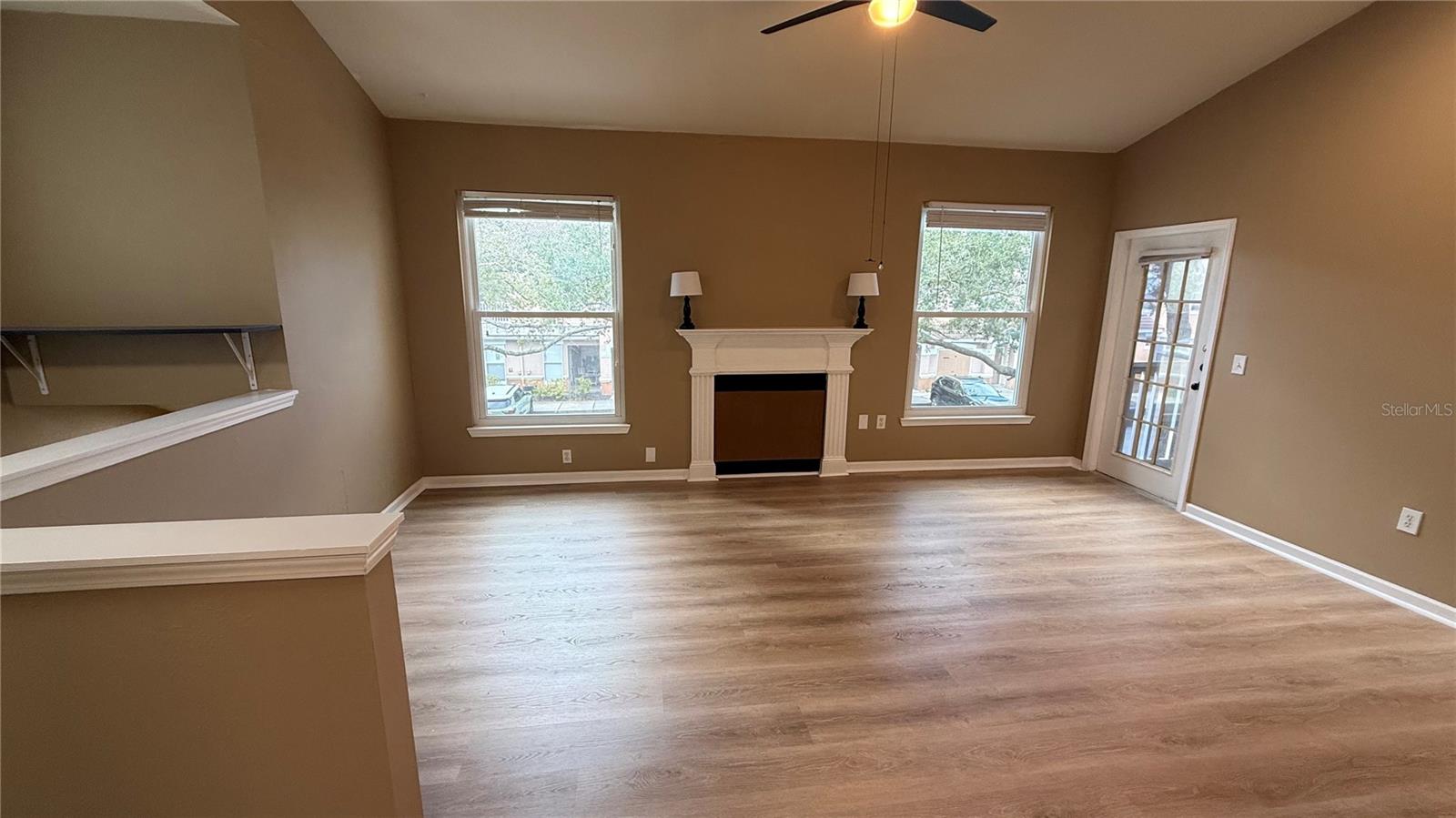 THE VILLAS CONDO - Residential