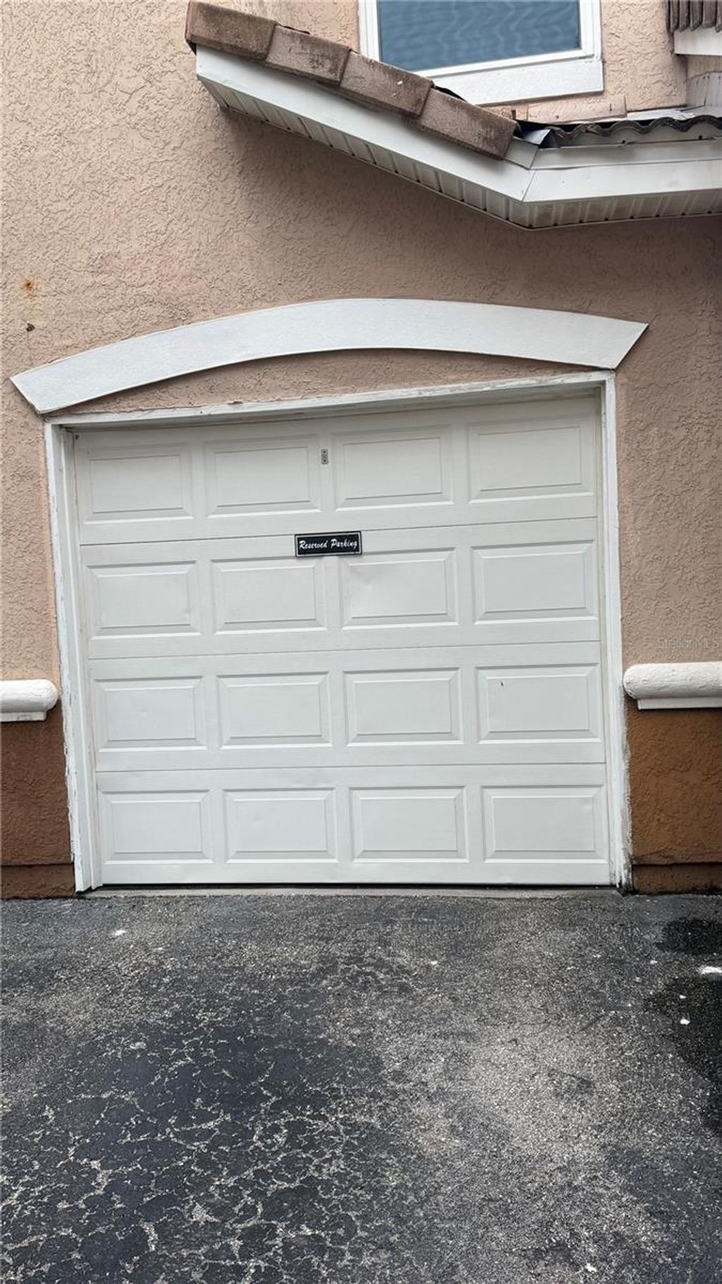 Photo of 10414 Villa View Circle, Tampa, FL 33647 (MLS # A4675960)