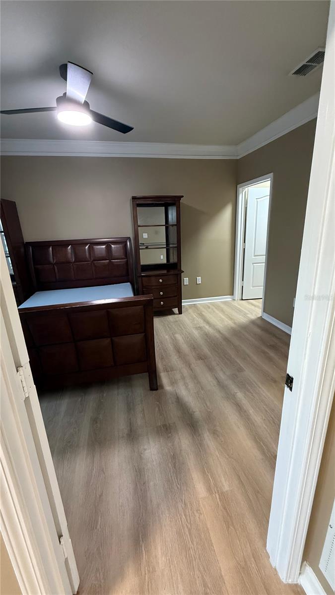 THE VILLAS CONDO - Residential