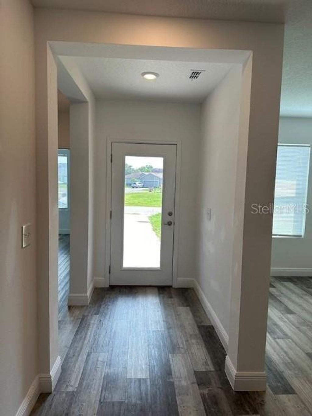 Photo of 542 Kilimanjaro Dr, Kissimmee, FL 34758 (MLS # S5140181)