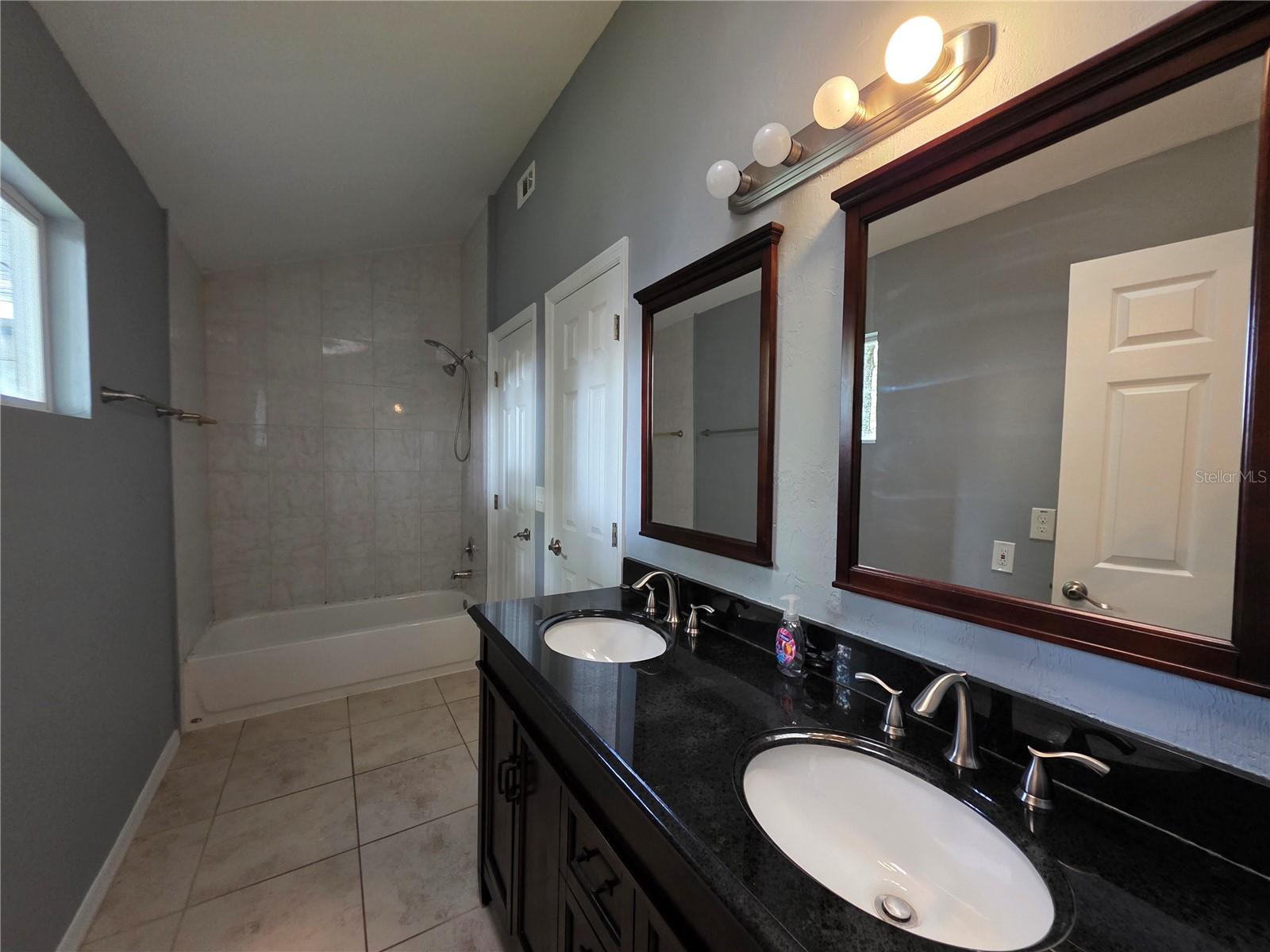 ASHLEY WAY - Residential Lease