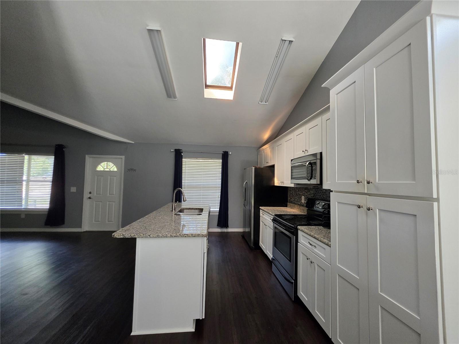 ASHLEY WAY - Residential Lease