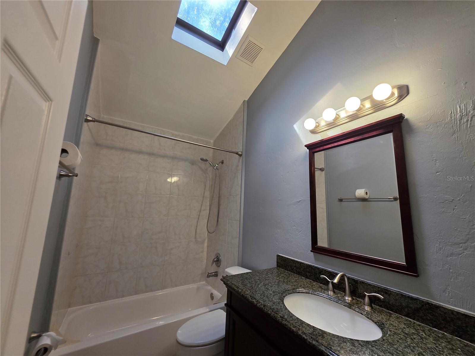 ASHLEY WAY - Residential Lease