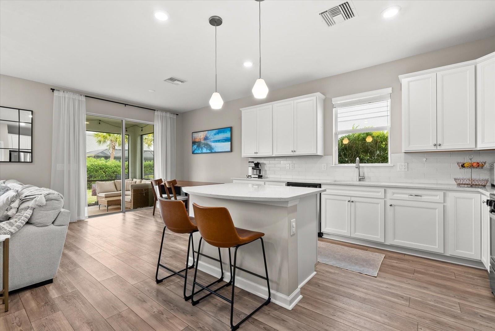 3310 CHESTERTOWN LOOP