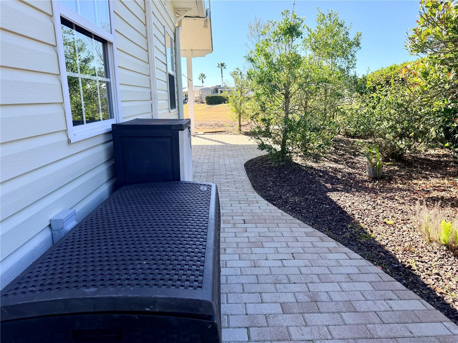 FLORIDA GRANDE MOTOR COACH RESIDENCE - Land