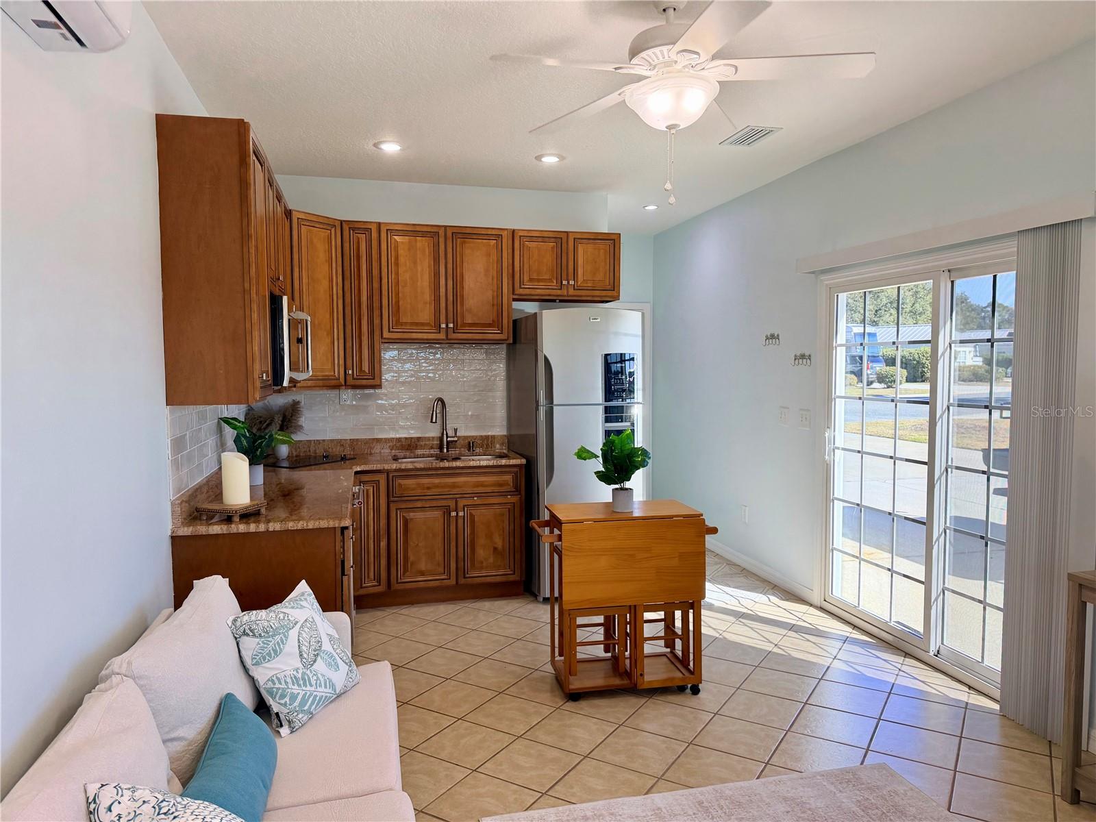 FLORIDA GRANDE MOTOR COACH RESIDENCE - Land