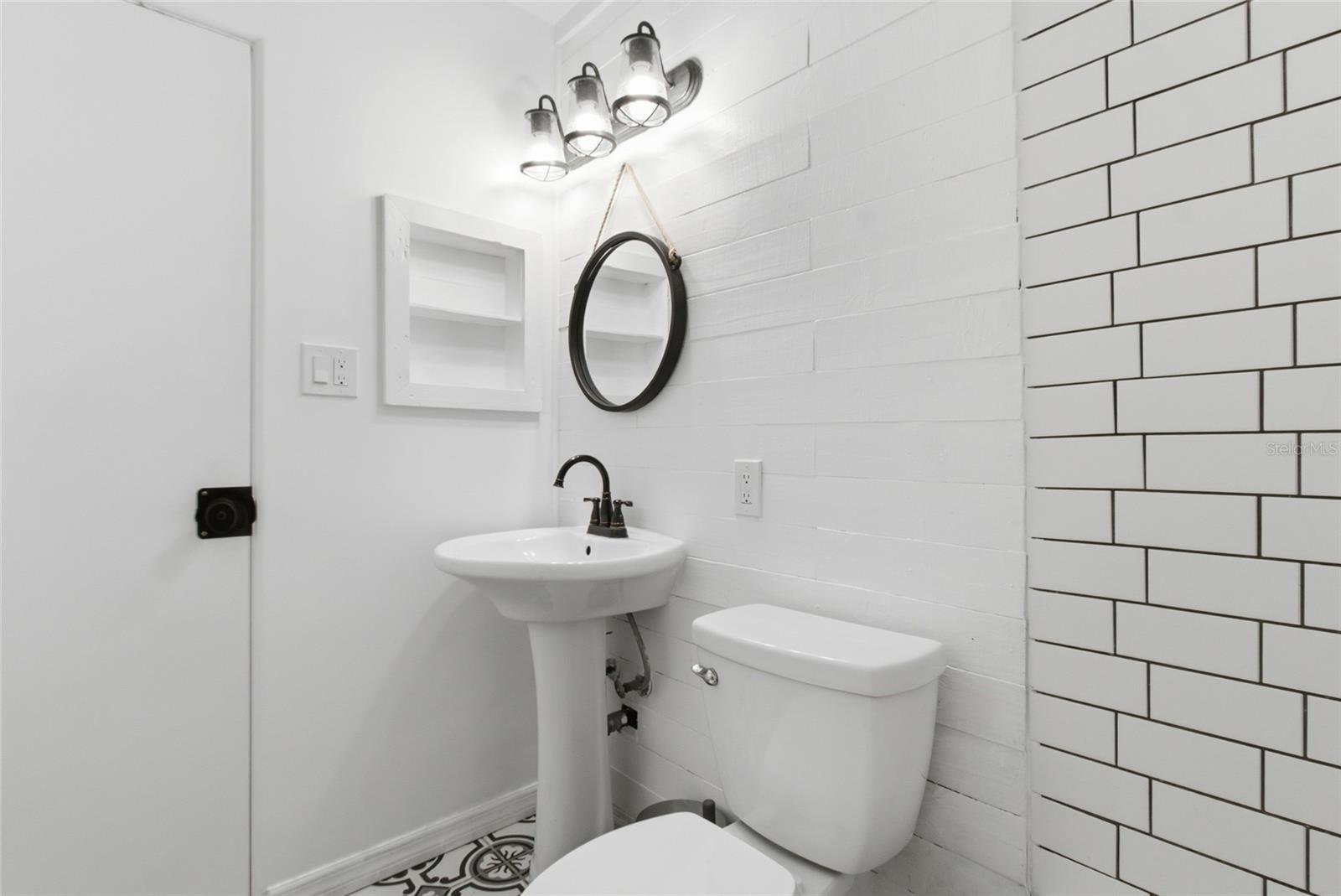 MOOREFIELD HEIGHTS - Residential