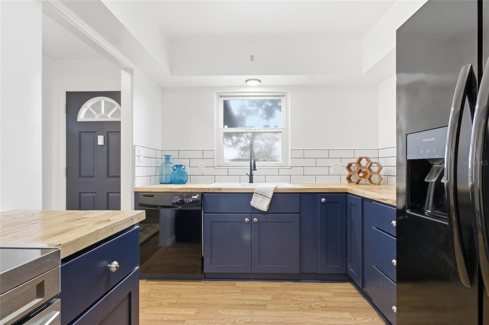 MOOREFIELD HEIGHTS - Residential