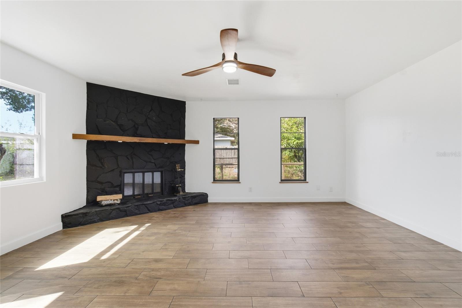 MOOREFIELD HEIGHTS - Residential