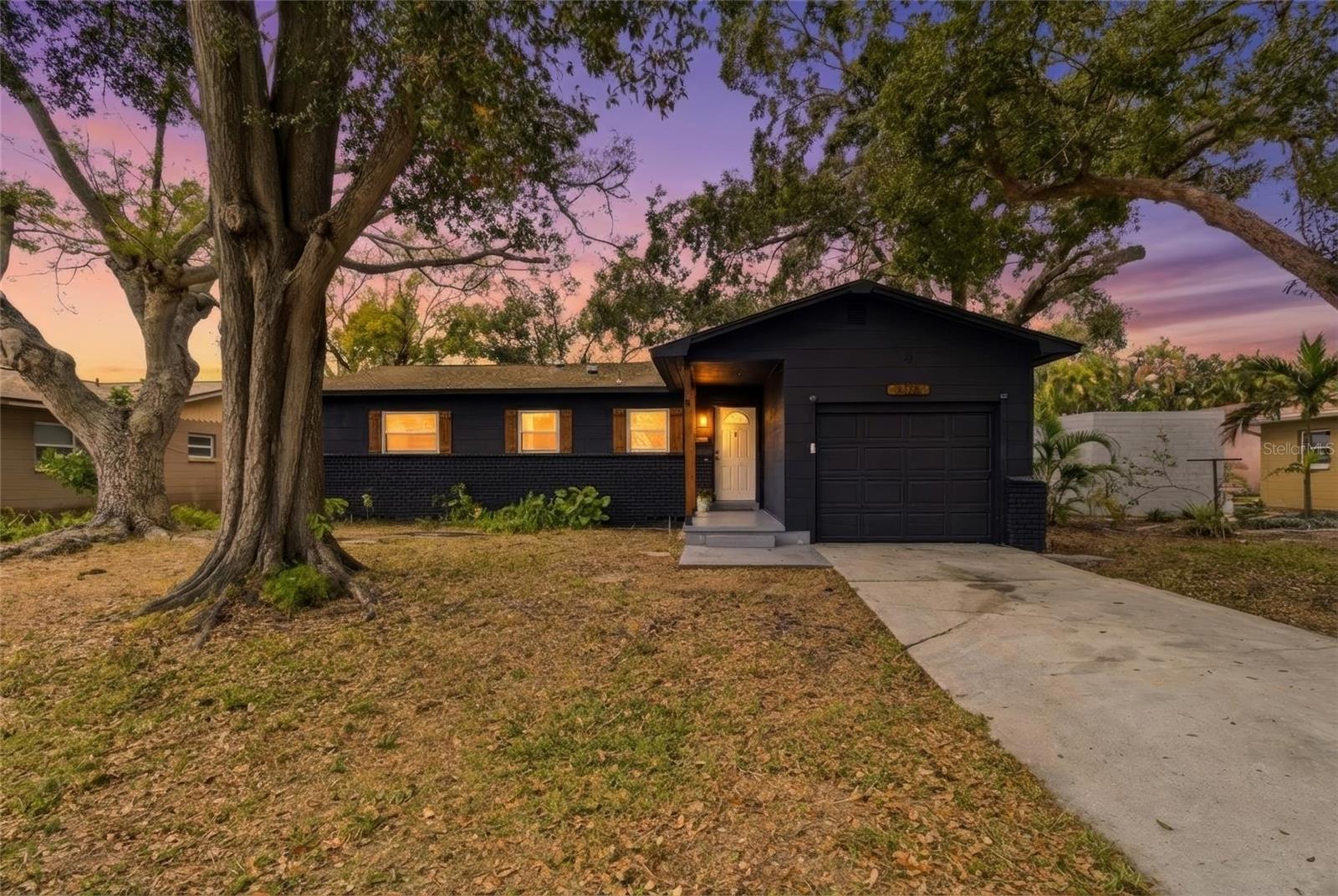 MOOREFIELD HEIGHTS - Residential