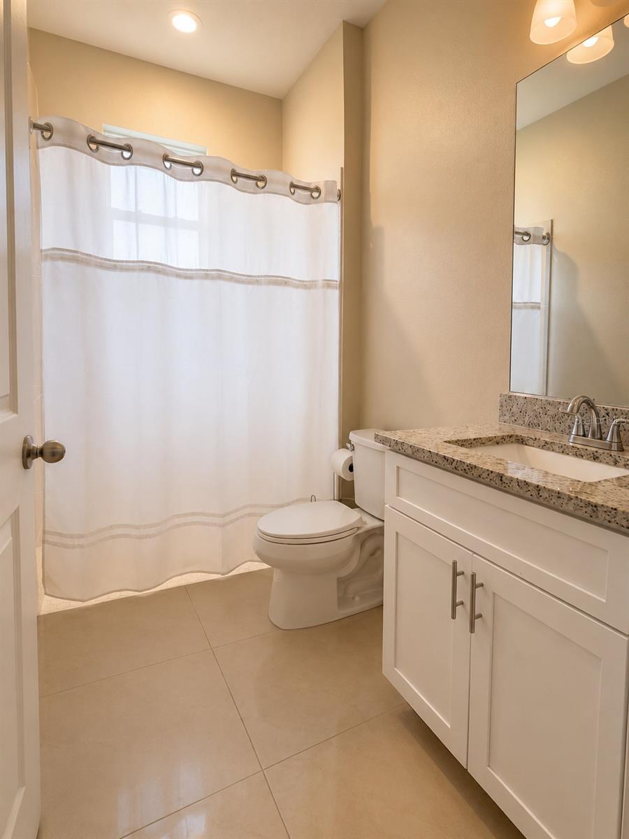 NEW EDEN ON THE LAKES UNITS 11 & 14 REP - Residential