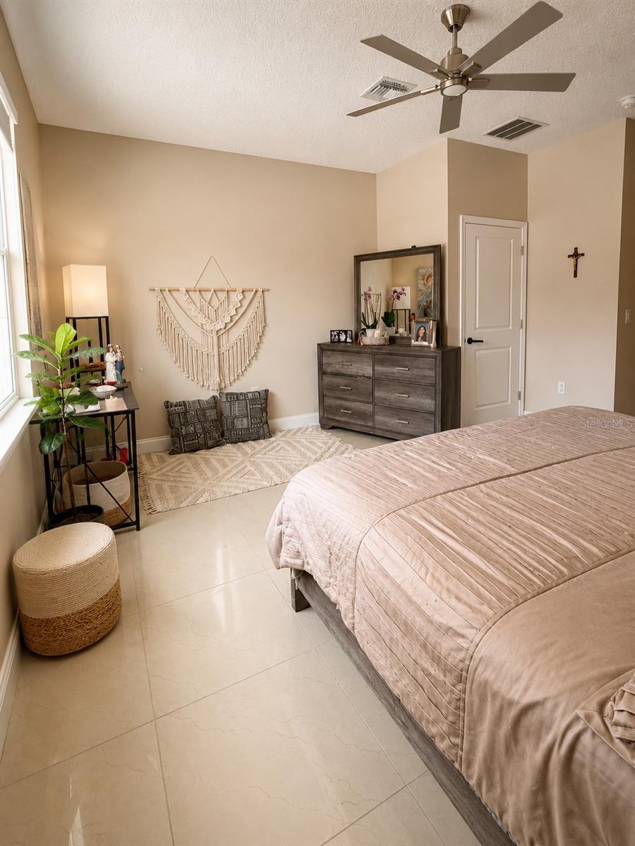 NEW EDEN ON THE LAKES UNITS 11 & 14 REP - Residential