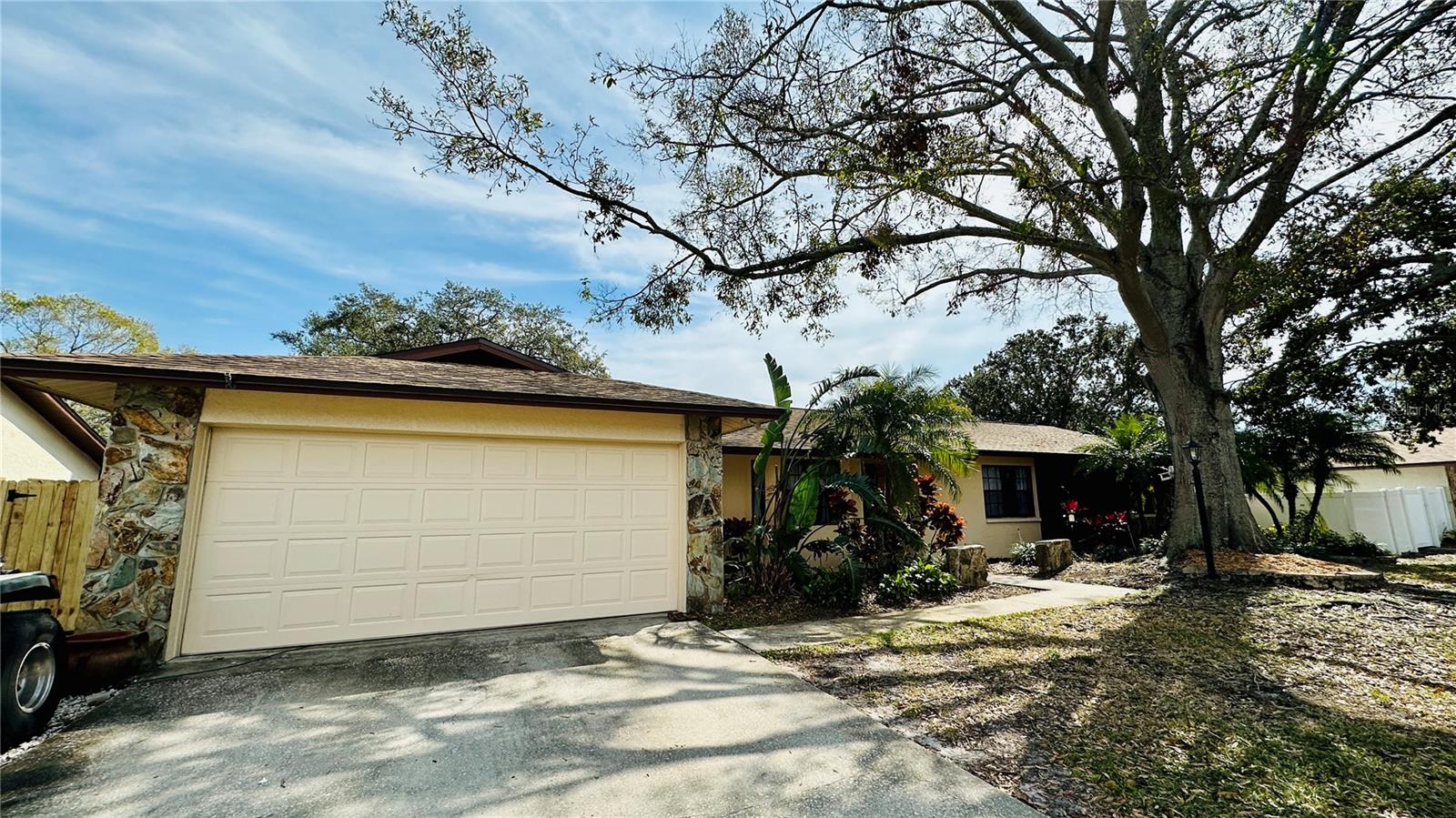 MONTEREY GARDENS - Residential