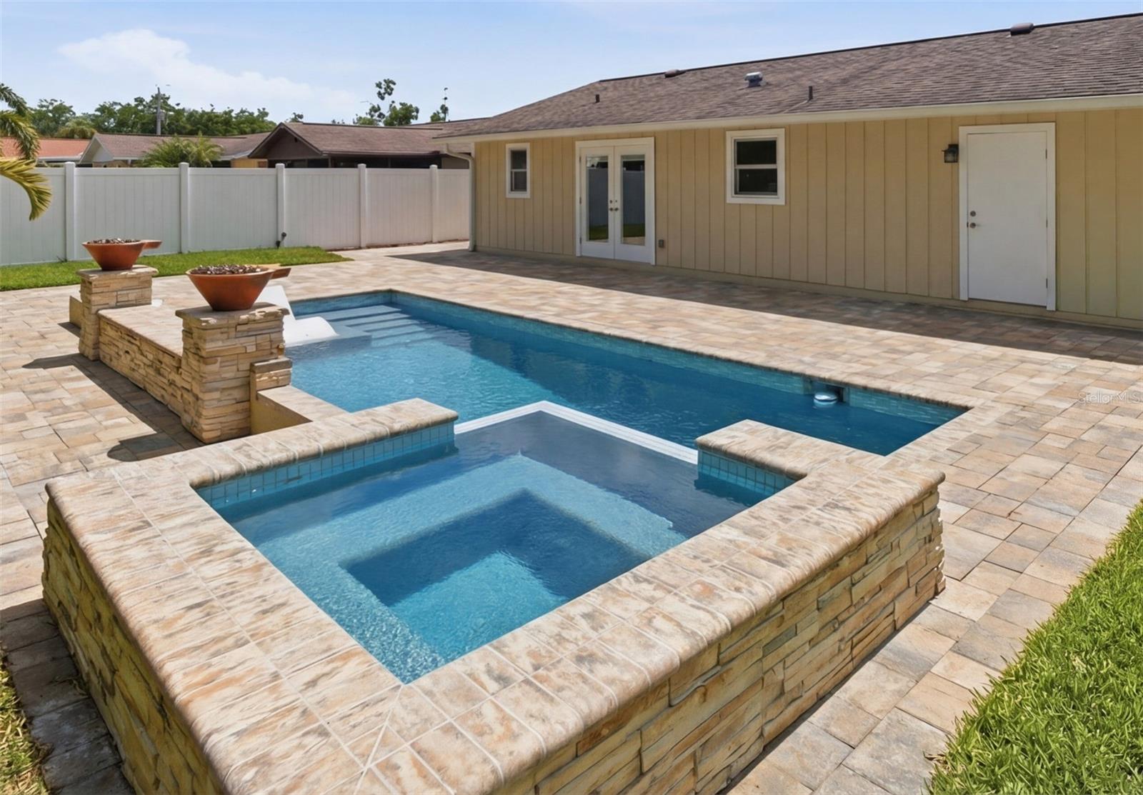 CARLENTINI - Residential