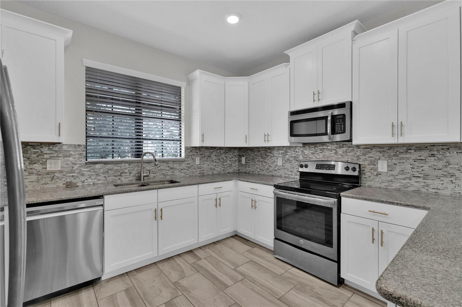 BELLAVIVA PH 1 - Residential