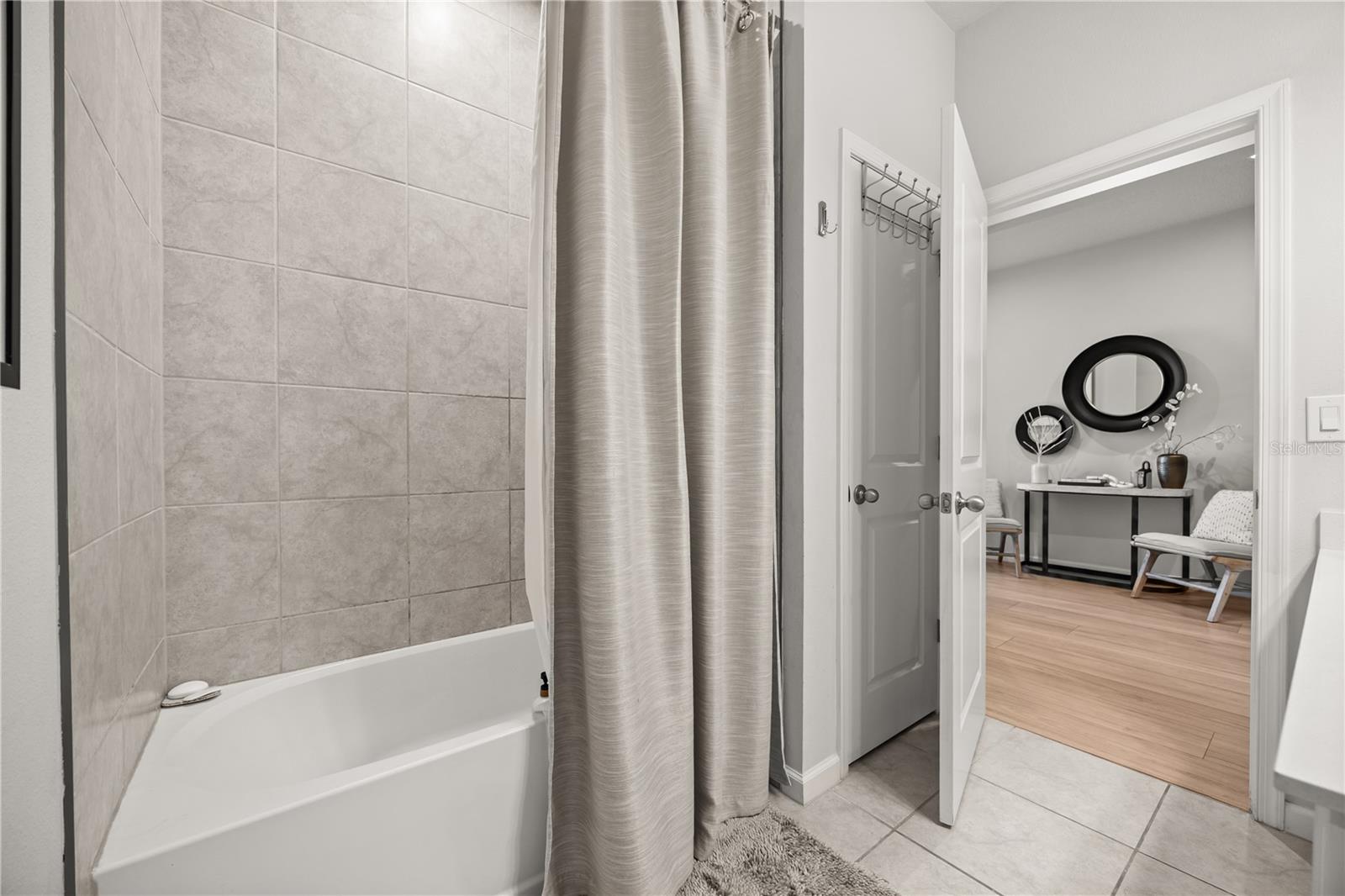 KENSINGTON RESERVE PH II - Residential