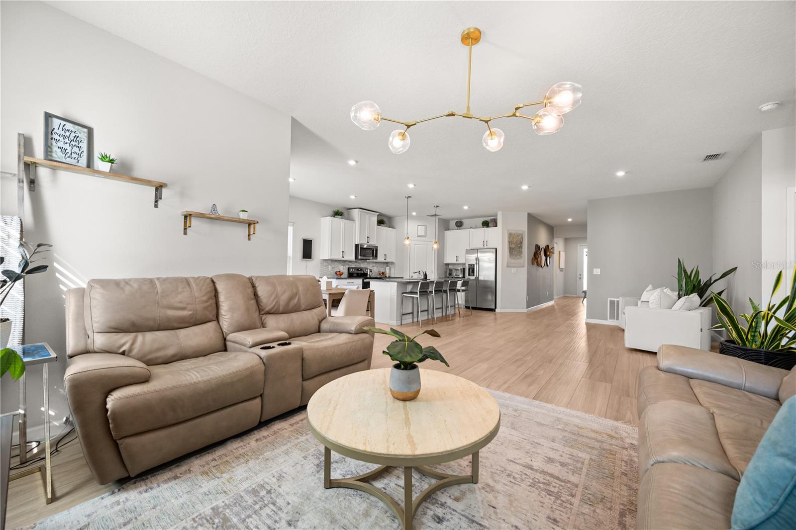 KENSINGTON RESERVE PH II - Residential