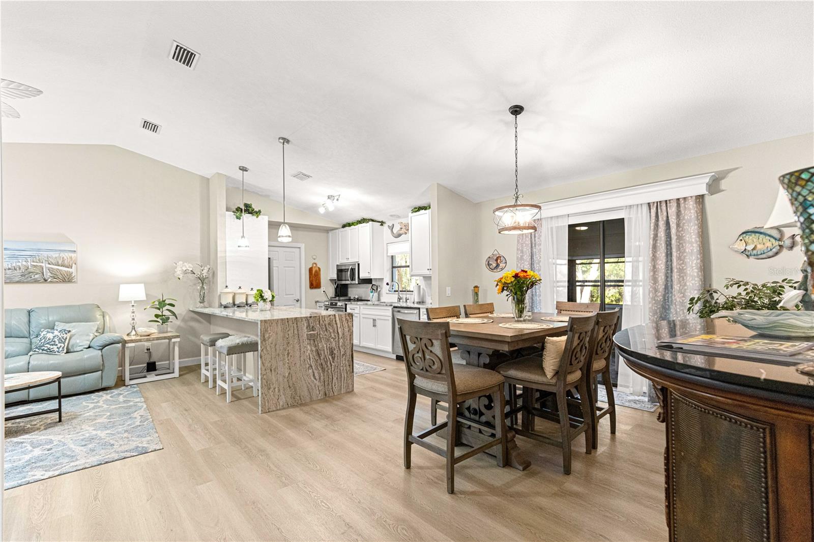 CITRUS HILLS - Residential