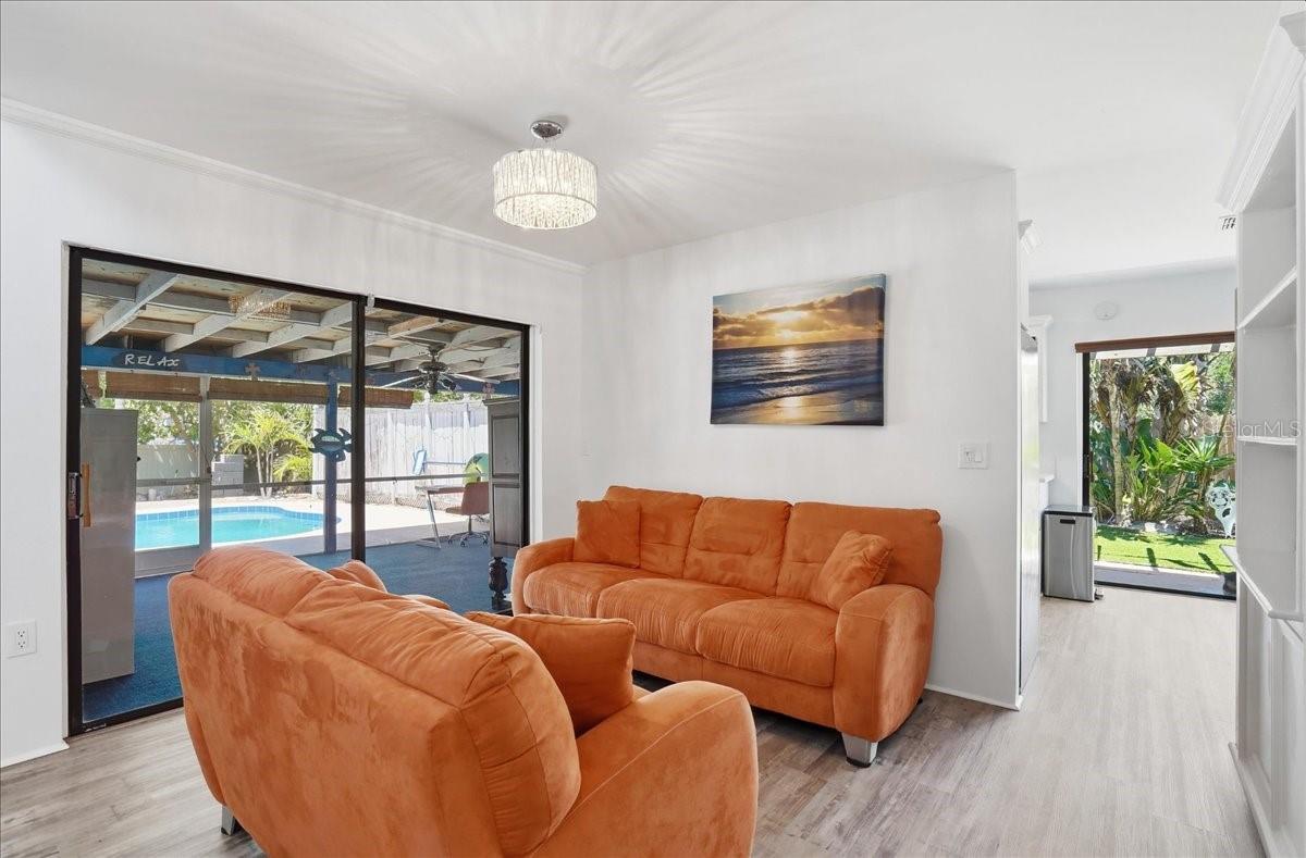 LAKE ST GEORGE-UNIT 1 - Residential