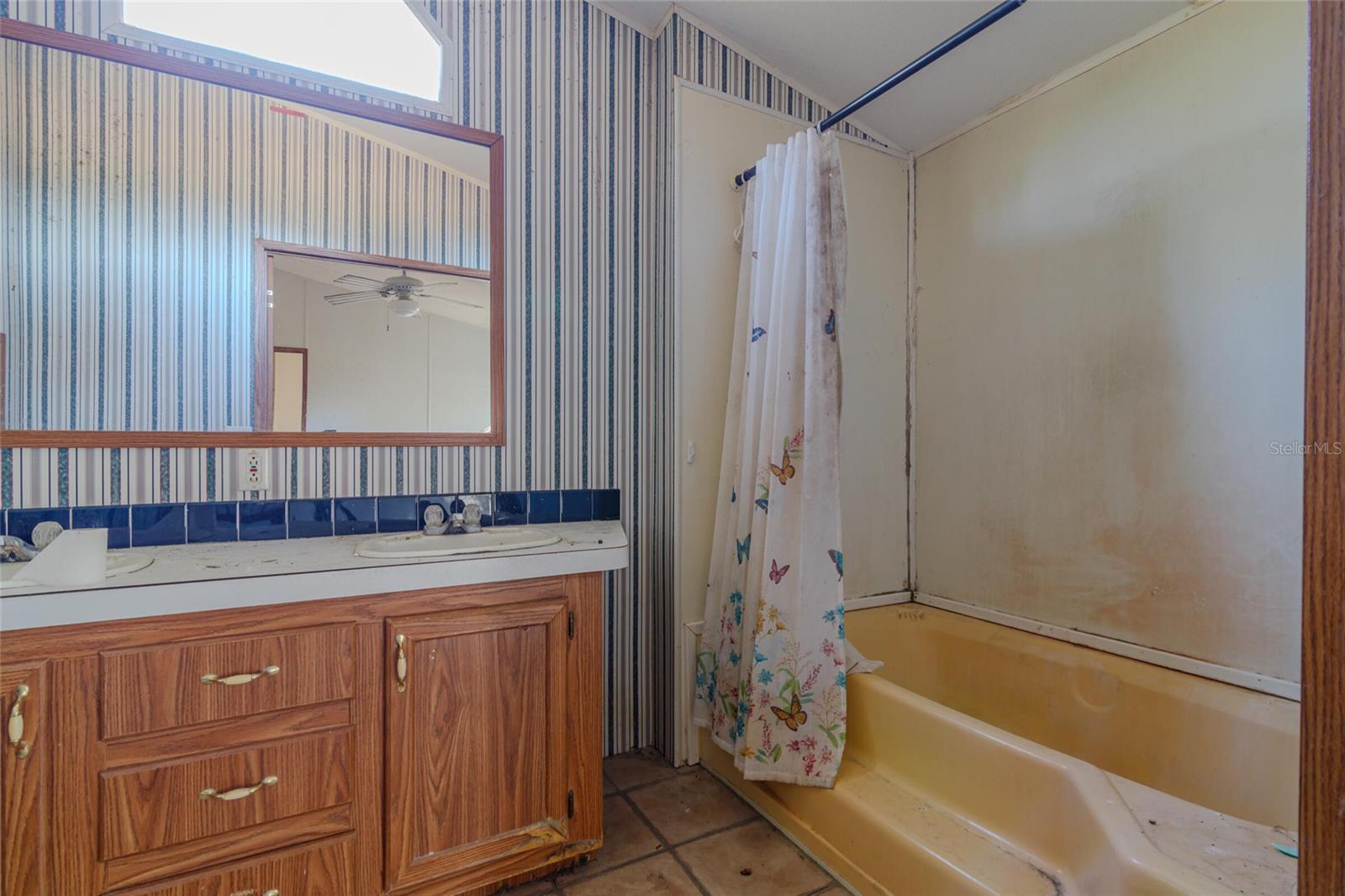 WESTWOOD ACRES SOUTH - Residential