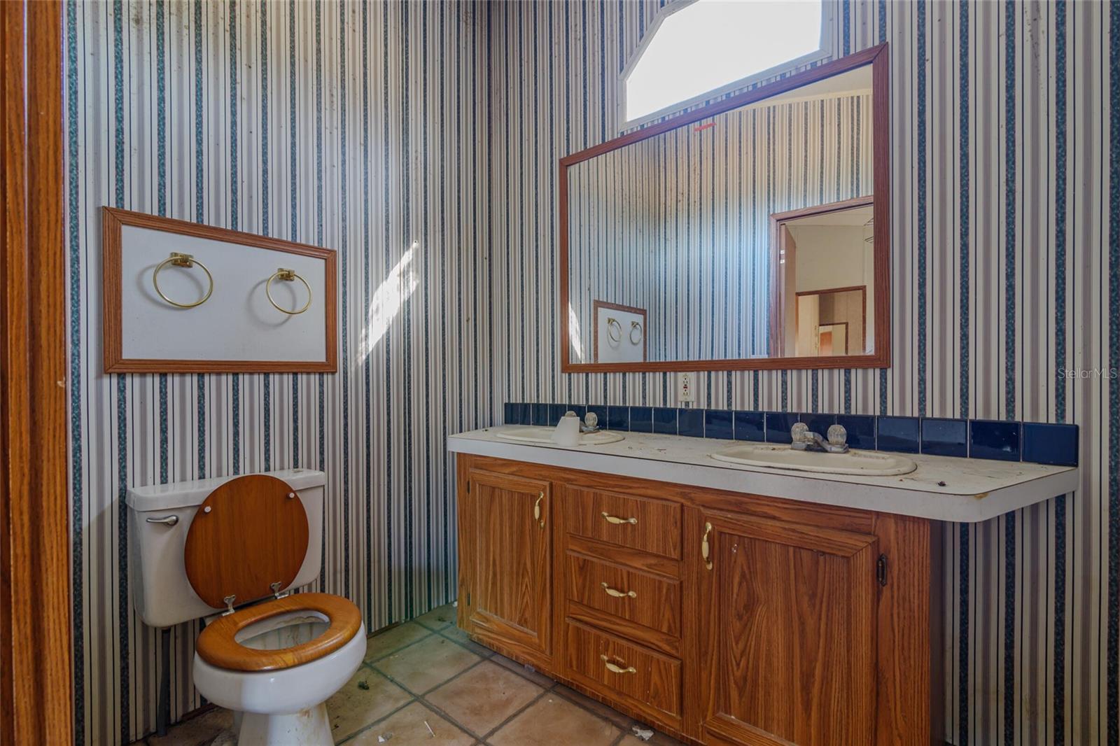 WESTWOOD ACRES SOUTH - Residential