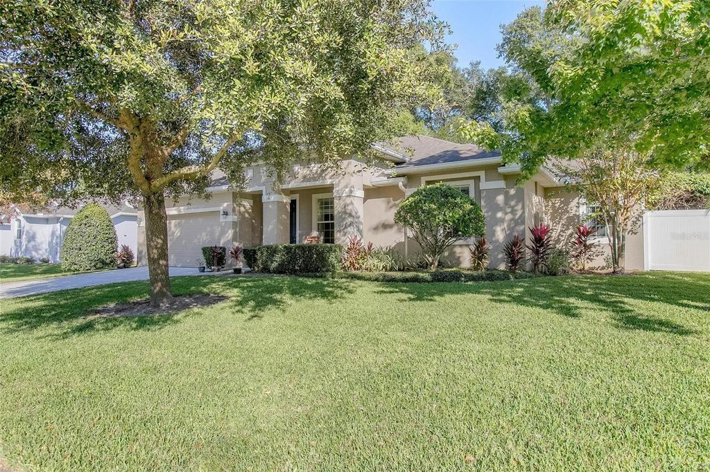 Photo of 703 Ostrich Fern Lane, Deland, FL 32720 (MLS # V4945926)