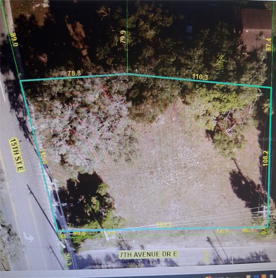 RARE opportunity for development in prime, non-flood zone location.  Vacant corner lot just under 1/2 acre, 17,600 sq ft.  Property is clean and clear with 115ft frontage allowing great access. No deed restrictions or HOA. 
There is easy access as well east to I-75 and west to the beautiful gulf beaches.  Located in city limits and historic area close to hospital, downtown shopping, museum and planetarium, marina, performing arts theater, a variety of great dining, and  Bradenton Riverwalk with ferry available to gulf beaches. Property is zoned flexible T4-R which allows an array of possibilities for development including single family attached, semi-detached, detached as well as multi-family, accessory units, medical, and more.  All measurements and information are subject to verification by buyer.