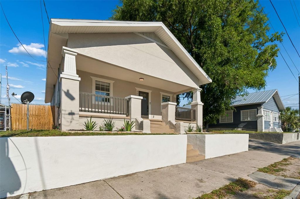 Photo of 3022 Sanchez Street, Tampa, FL 33605 (MLS # TB8501962)
