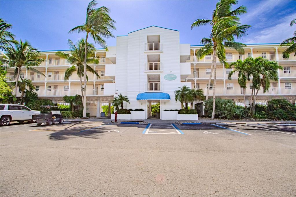 Photo of 500 Burton Drive #4204, Tavernier, FL 33070 (MLS # O6349943)