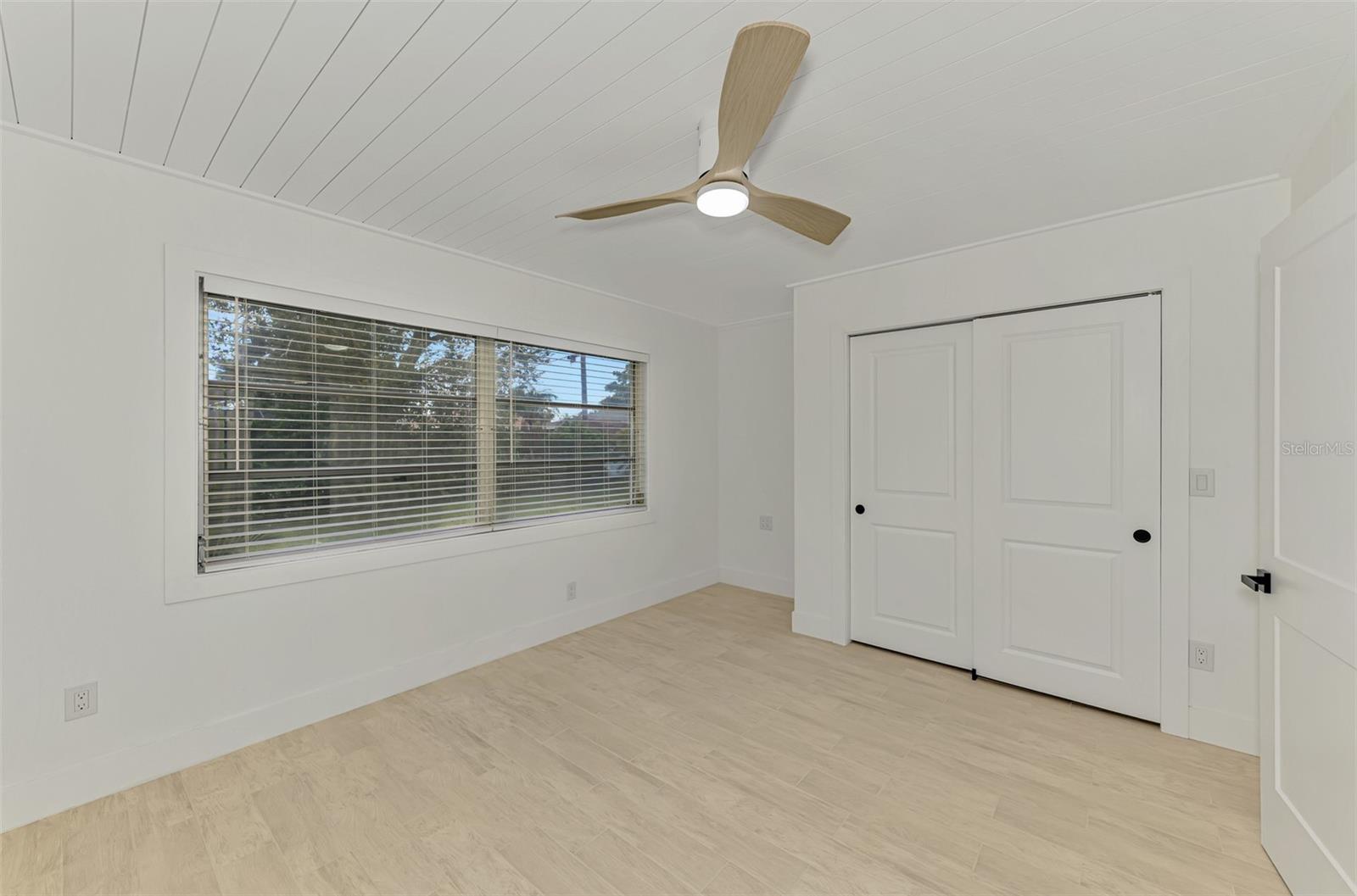 SOUTH VENICE - Residential