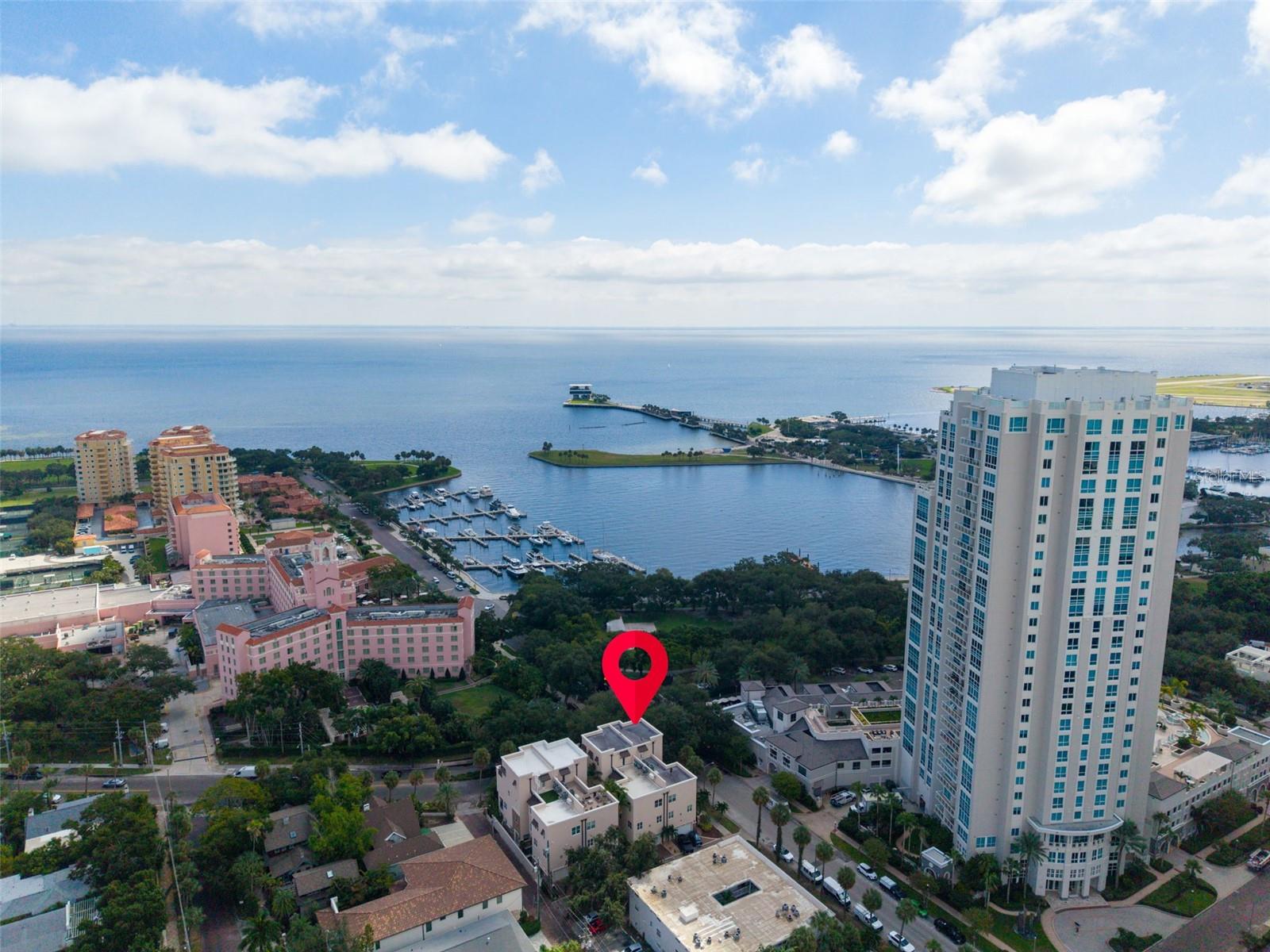 500 BEACH DRIVE NE
