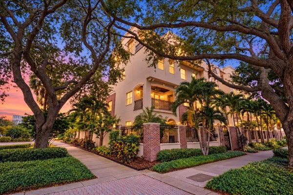 500 BEACH DR NE, SAINT PETERSBURG, FL 33701 - Image 29ef4c0878e202eea45d6c74773dcf7b/754729677