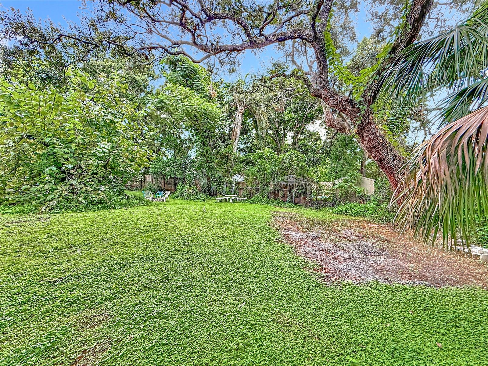 BARCELO PARK - Land