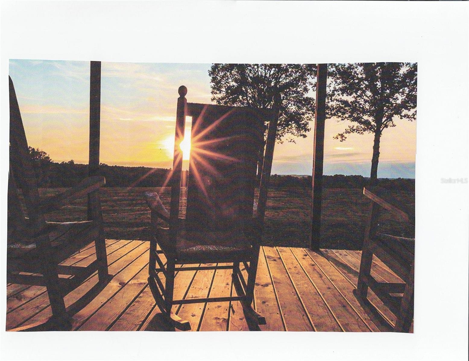 RAINBOW LAKES ESTATE - Land