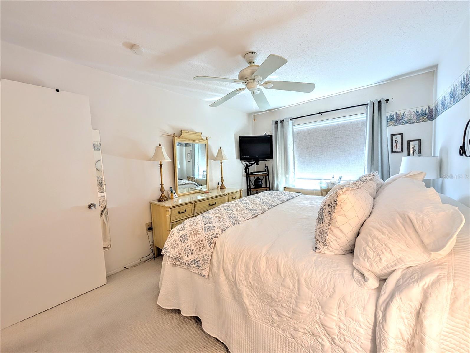 THE FOURTH BAYSHORE - Residential