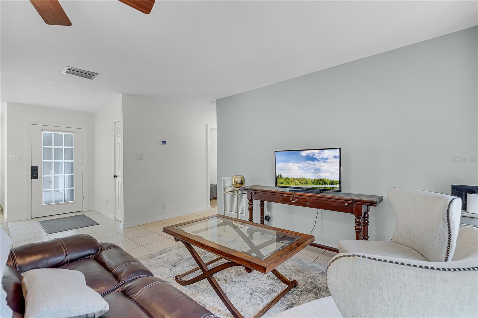 LAKE HARNEY ACRETTES - Residential