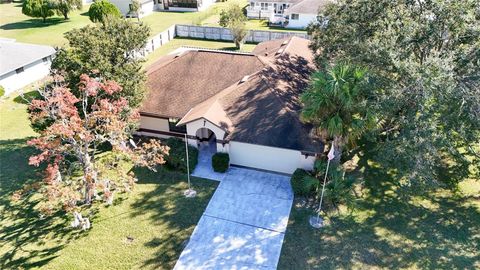 Photo of 2 Black Oak Court, Palm Coast, FL 32137 (MLS # FC314088)