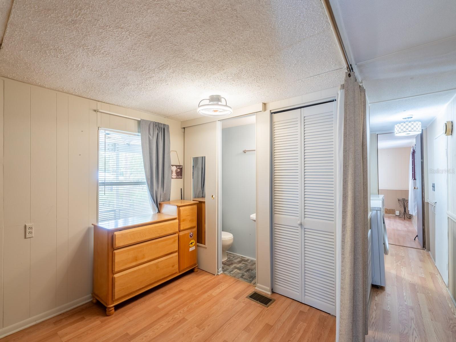 KERR BREEZY SHORES - Residential